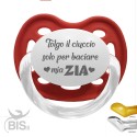 Ciuccio love "Tolgo il ciuccio solo per baciare mia zia"