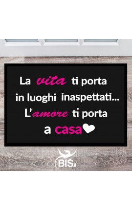 Zerbino "La vita ti porta in luoghi inaspettati...l'amore ti porta a casa"