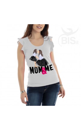 Maglia donna con maniche ad alette "Mom in a million"