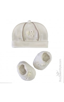 Kit ciniglia neonata cappellino e scarpine con fiori applicati