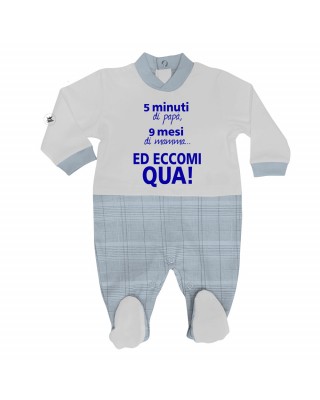 Summer romper suit in gingham "5 minutes of dad, 9 months of mom and here I am"