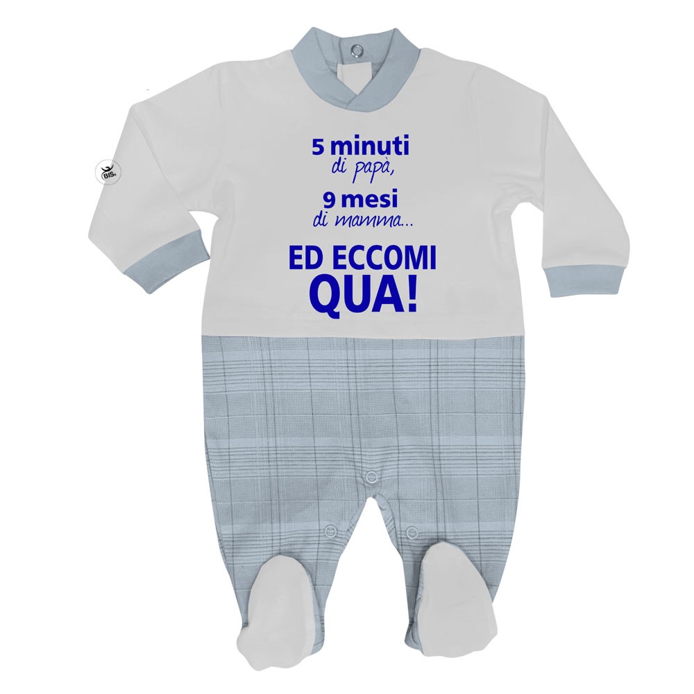 Summer romper suit in gingham "5 minutes of dad, 9 months of mom and here I am"