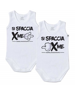 Pack 2 bodini per gemelli "Si spaccia per me"