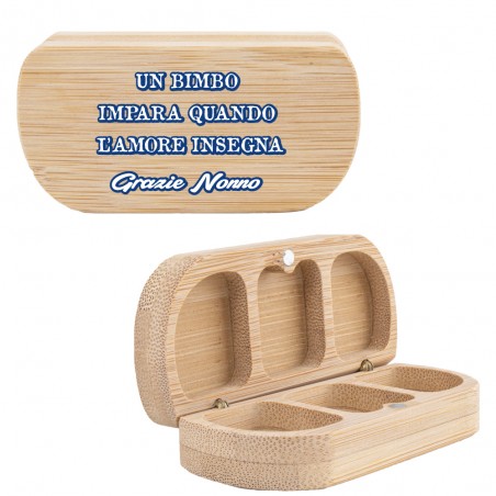 Porta pillole in bambù "Un bimbo impara quando l'amore insegna Grazie Nonno"