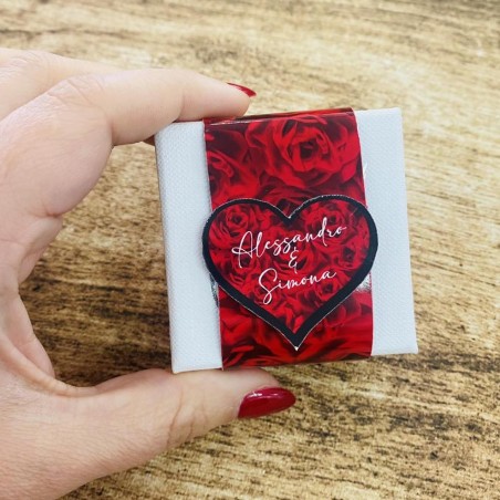 scatola regalo anello di fidanzamento