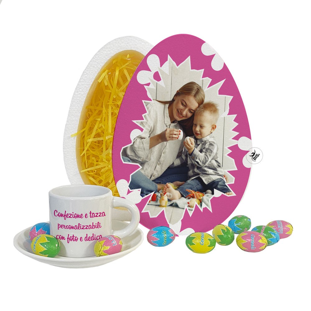Confezione regalo "Pasqua" con cioccolatini e tazzina con piatto in ceramica da personalizzare