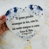 targa a forma di cuore con dedica , da far indossare al paggetto