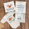 Scatola regalo pieghevole con chiusura magnetica "Prima Festa del Papà" da personalizzare con body e bavaglino