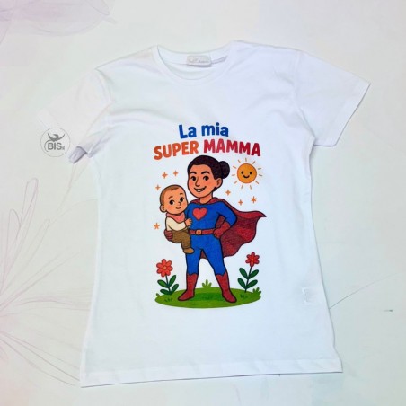 T-shirt personalizzata con mamma eroina – Linea MOM WOW | bis