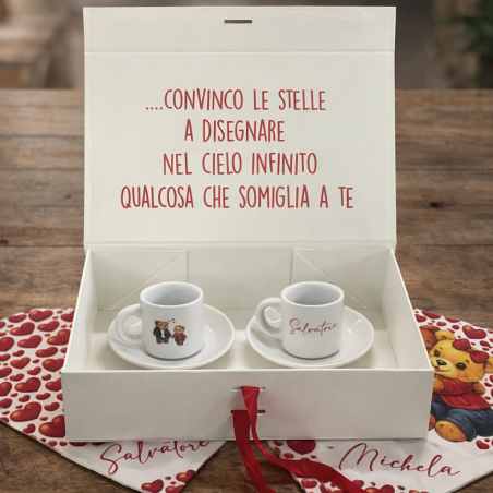 Scatola Regalo Colazione d’Amore Personalizzabile Teddy Lovers – Tazzine e Tovagliette a Cuore