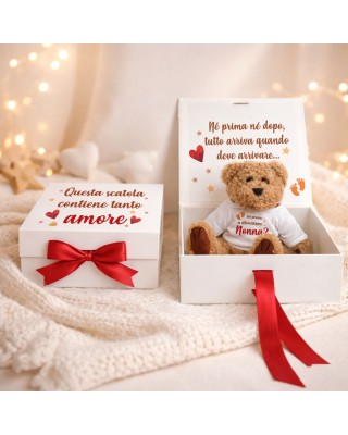 Scatola regalo con peluche personalizzabile per futura nonna | BIS