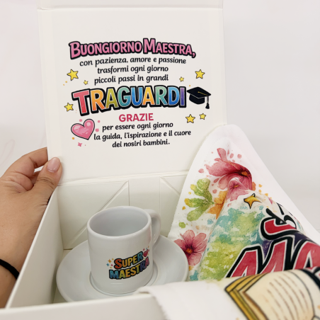 Kit Colazione Maestra con Tazza o Tazzina Personalizzata – Regalo Fine Anno | Bis.it