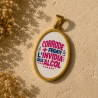 Charm "Corrode Più Fegati l'Invidia dell'Alcol" – Ciondolo Ironico da Collana