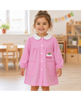 Grembiule bimba a quadretti personalizzabile arcobaleno