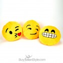 Cuscino emoticon bacio