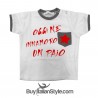 T-shirt con taschino "Oggi ne innamoro un paio"
